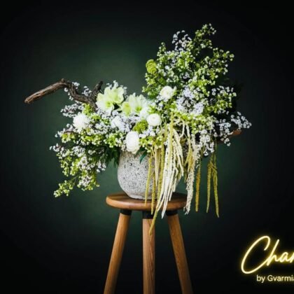 Silent Harmony – White Dove Floral Sculpture | Charozy