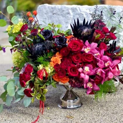 Velvet Inferno | Dramatic Red & Black Bouquet